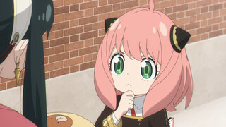 SPY×FAMILY Aniya gives you a leaf!