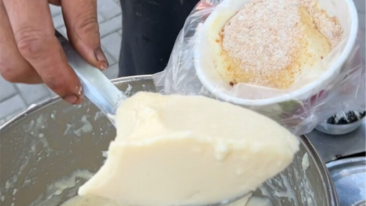 Sau một năm ăn vỉa hè…