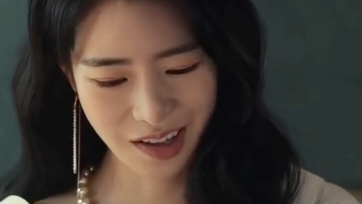 Gì mà Luke ở Bắc Kinh, Hàm ở Thượng Hải, tôi thấy đều không bằng Yeon-jin ở Seoul; ai đã đi làm rồi 