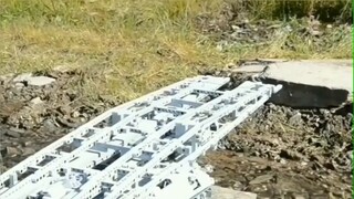 Versi LEGO bertemu air dan membangun jembatan, semakin Anda melihat, semakin keterlaluan jadinya! ! 