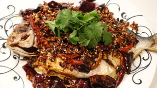 Pan fried Pomfret with super spicy on top|ปลาจาระเม็ดทอดโรยหน้าหม่าล่า