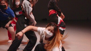 【1M】Woonha choreography "Oh My Gawd"