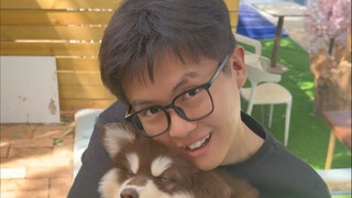 After seeing my brother when he weighed 230 pounds, do you still think he is handsome? Hahaha