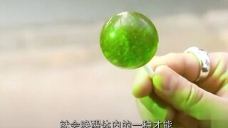 3颗糖果，每颗可以唤醒体内的一种才能，最后一种才能让他感到害怕