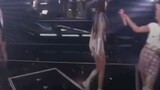 Lisa Twerking On Stage ( Live Concert In Chicago )