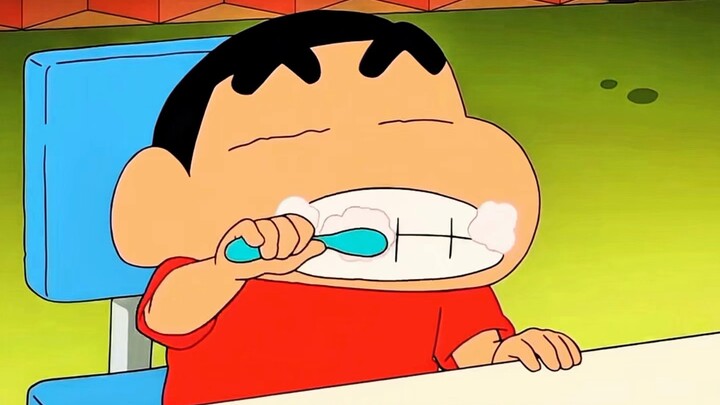 ชินจัง จอมแก่น: คุณฮิโรชิซื้อยาสีฟันหลายแบบมาให้ชินจัง