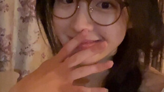 脑袋里在想什么呢.
