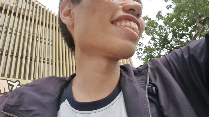 ก่อนลาขอนิดนึง