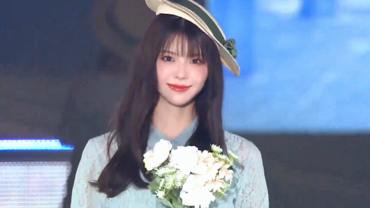 Tokyo Fashion Show 2023: The latest cute and innocent beauty models strut the runway—more aligned wi