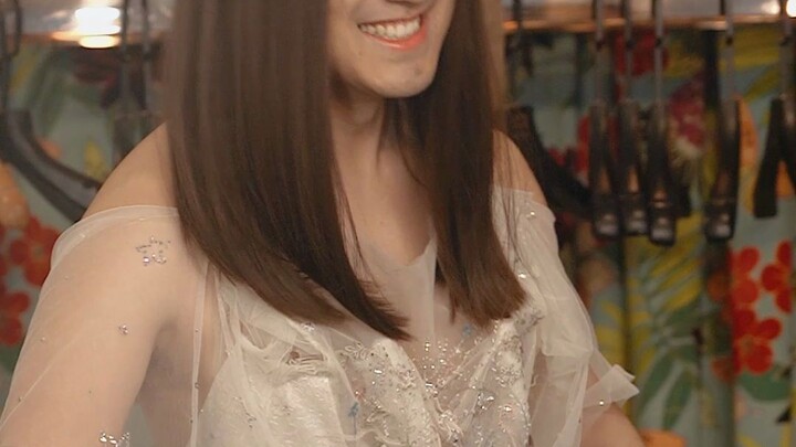 Spent over ten thousand yuan on women's fashion photoshoots! Here it is, what you've been waiting fo