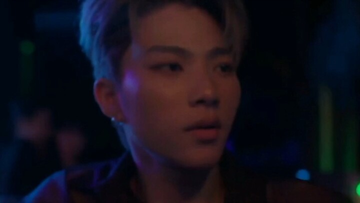 【Hug】Does anyone understand this part? !