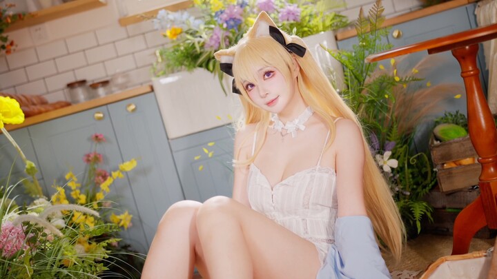 I bet you love golden retriever twin tails too!