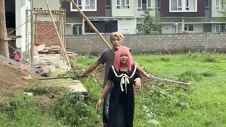 DI KEJAR COSPLAY SAMPAI MASUK DUNIA ANIME