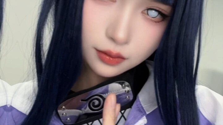 I really love Hinata!! Everyone, what other outfits of hers do you want me to show? I'll go buy them