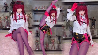 卡~妈~ cos卡芙卡 在家一字马练功臭美片段
