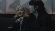 BLACKPINK's reaction to hearing SOUR CANDY for the first time