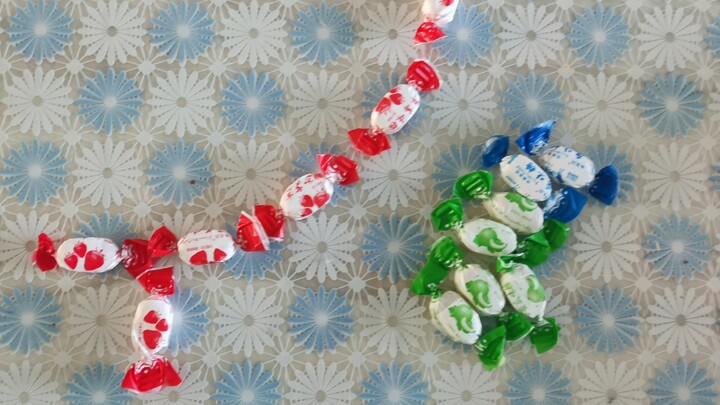 It's just some old-fashioned fruit candies.