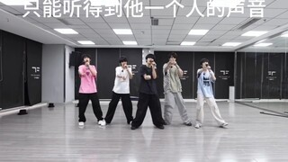 李飞，老老实实捧主唱是你唯一的宿命