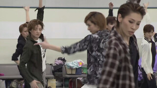 [Hanagumi] The charm of the Takarazuka male role group dance