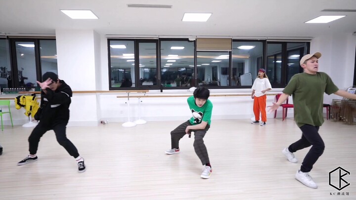 Yian Music Club - Bản ghi luyện tập vũ đạo Fake Love Phần 1