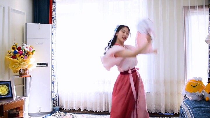 Semoga kamu masih merasa bahwa dunia ini berharga setelah melewati begitu banyak gunung dan sungai♡D