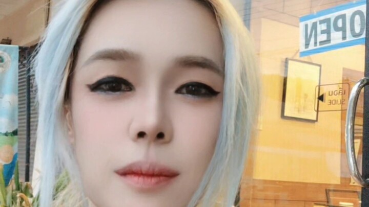 เคซีสุกี้ สว่างแดนดิน