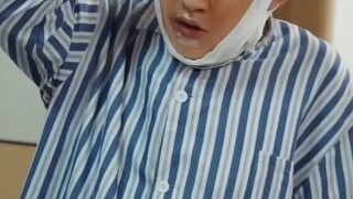 &{เต็มเรื่อง}หนุ่มช่วยพ่อค้าถูกรังแก แล้วดันสลับวิญญาณกับวัยรุ่นนักศึกษา