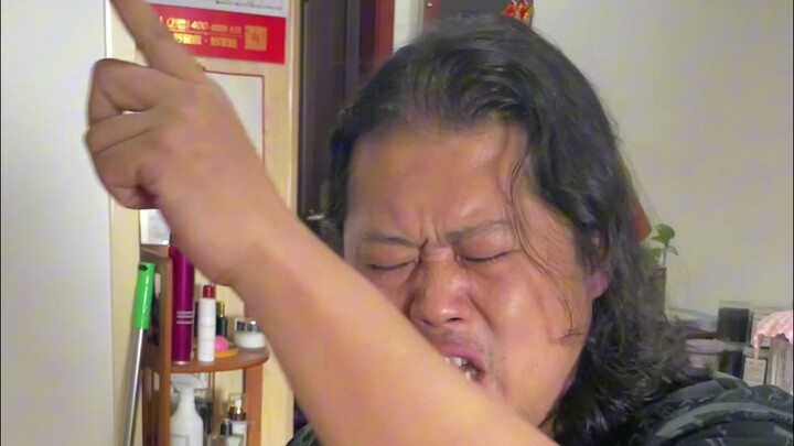 هل يستطيع ابني أن يطبخ أيضًا؟！！！