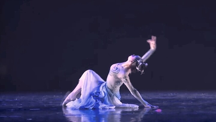 Was it Zhuang Zhou dreaming of a butterfly or was it the butterfly dreaming of Zhuang Zhou?