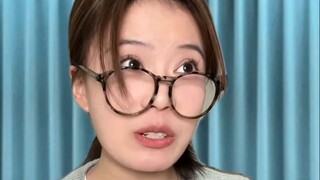 Lén lút đến trường bạn thân nhưng tình cờ gặp cậu bạn thời thơ ấu của cô ấy (2)