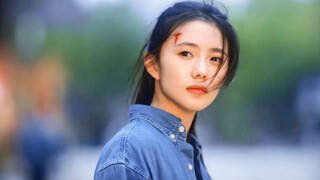 Seorang gadis kaya melakukan perjalanan ke ruang dan waktu paralel dan bertemu dengan kekasih Jiang 