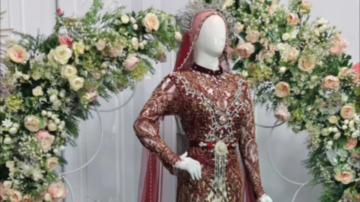 gown pengantin akad nikah