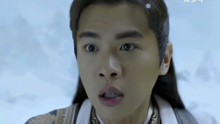 Trương Vô Kỷ! Trương Nhược Quân, mày đúng là Trương Vô Kỷ! “Hứa mùa hai rồi mà đến giờ vẫn chưa thực