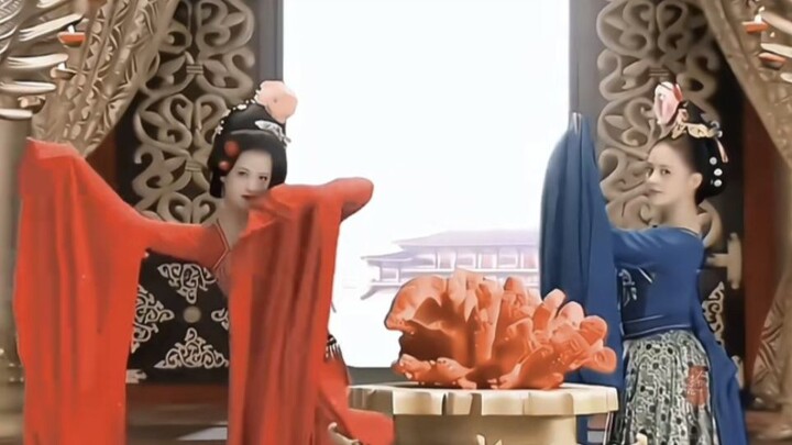 Inilah yang disebut battle dance! Dulu nonton drama kok nggak pernah kepikiran kalau adegan battle d