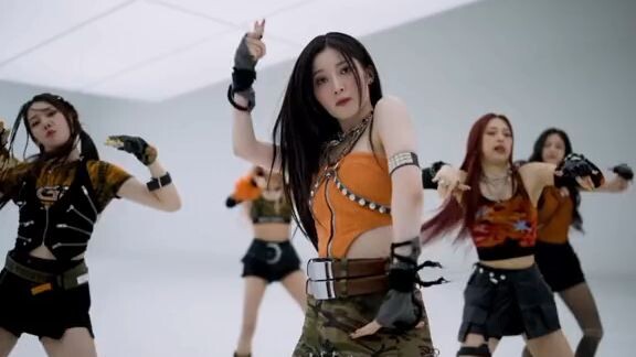 BABYMONSTER BATTER UP