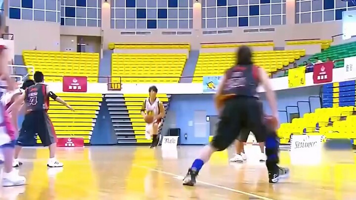 Kuasai trik ini, dan kamu bakal mendominasi bola basket putra!