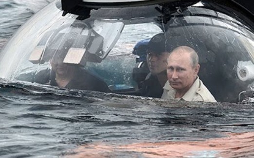 Putin's Journey to Crimea by Submarine