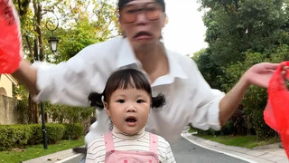 你们能为我俩父女的默契度打几分？ #人类幼崽 #宝爸带娃 #露兮粑粑