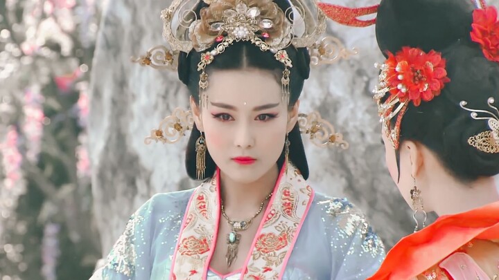 Versi Daji ini sungguh menakjubkan untuk waktu yang lama! Set biru benar-benar sebuah mahakarya!