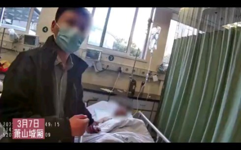 男子反锁家中六天未出门，室友察觉不对，报警求助