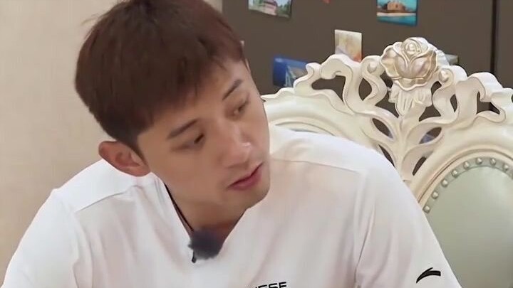 พ่อจางจี้เคอกล่าวว่าทีมวอลเลย์บอลหญิงเจอแรงกดดันหนัก จางจี้เคอรีบสวน: แล้วกีฬาปิงปองเราจะแพ้ไม่ได้!