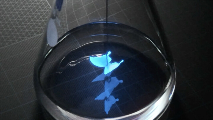 [Oksidasi katalitik alkohol · Versi biru dengan nada oranye-merah]