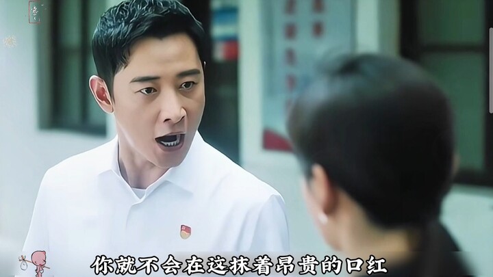 Phó trấn trưởng giận dữ quát mắng phóng viên đài tỉnh, ngay hôm sau bị cách chức!