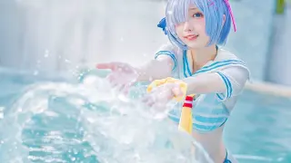 Rem sauce! Let's play in the water together!
