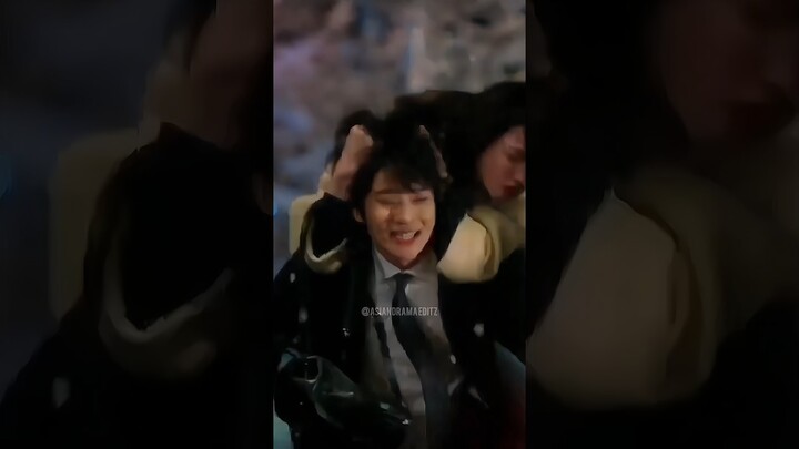 When he drunk 🥴🍺 #shorts #kdrama #moonsangmin #jeonjongseo #weddingimpossible