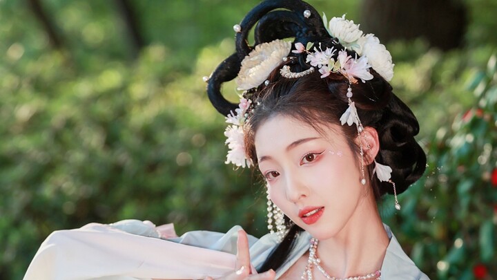 Flower Festival Fashion Show Compilation – Just Playing Fairy for a Day