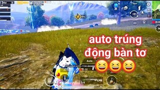 PUBG Mobile - 1 Ngày Đào Hoa Khi Ghép Chung Team 3 Cô Gái :v | Pha Lấy Top 1 EZ