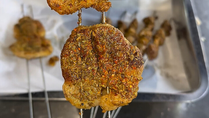 This is the perfect way to end my tiring day—so satisfying!