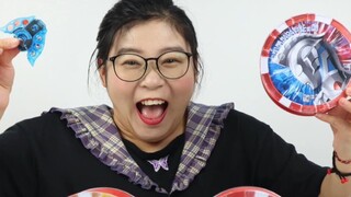 Fat Xiaowei membuka kotak Ultraman Mini Medal Blind Box! Medali yang lebih kecil dari jari sebenarny