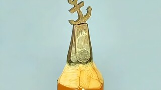 “把铅笔雕刻成艺术品”